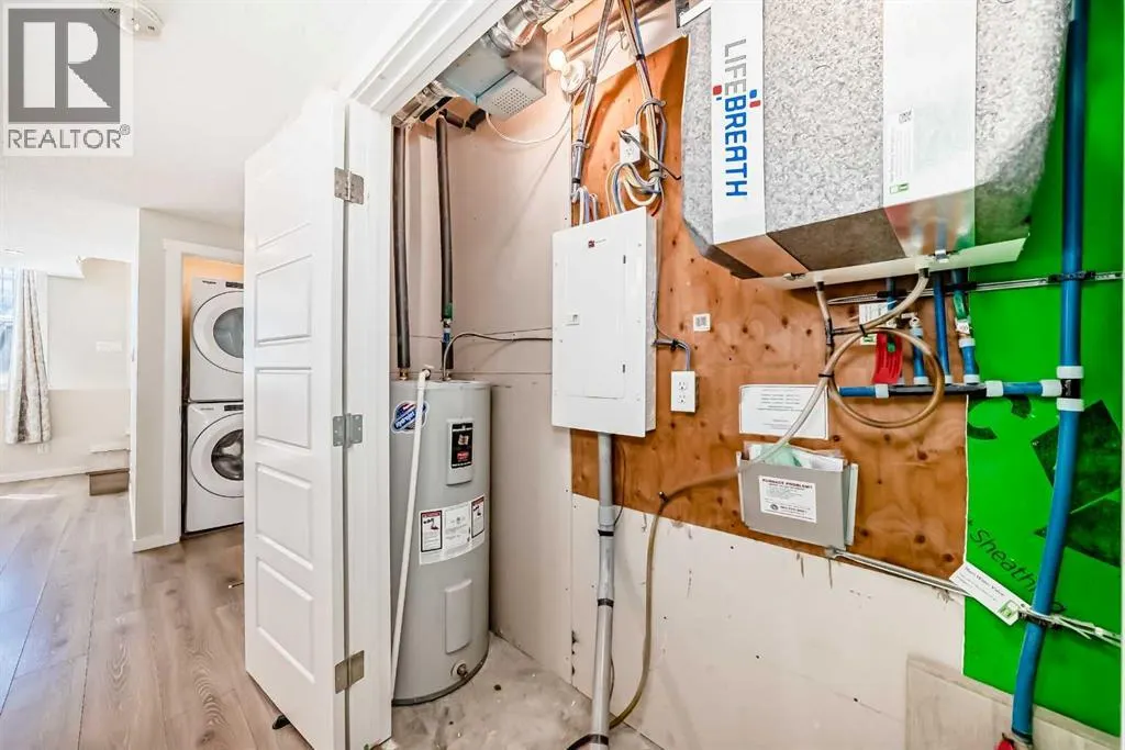 109 Cranbrook Square SE