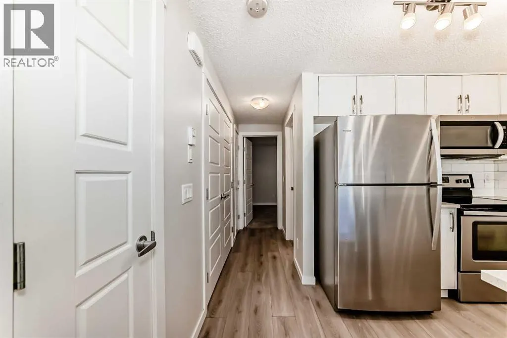 109 Cranbrook Square SE