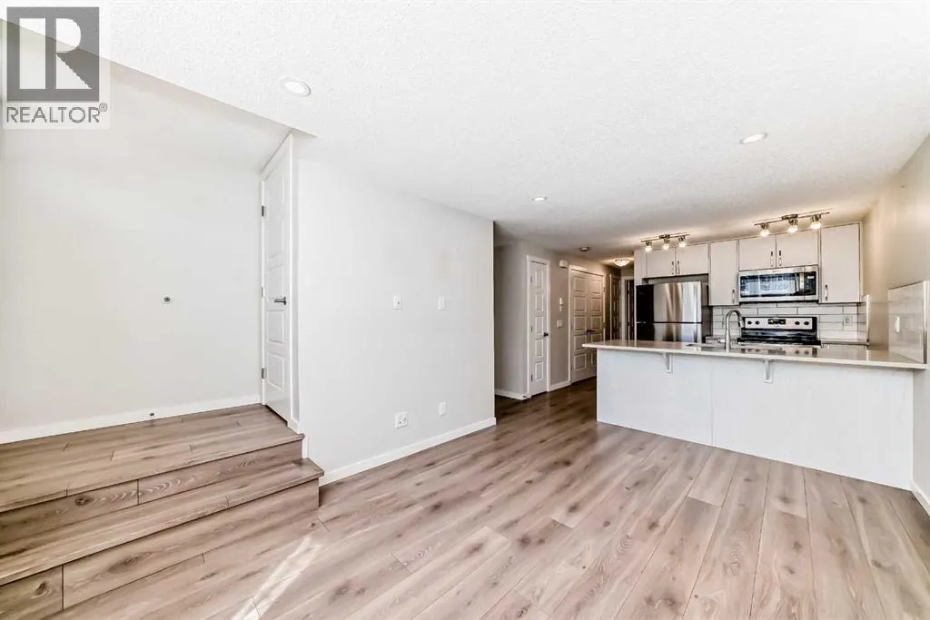 109 Cranbrook Square SE