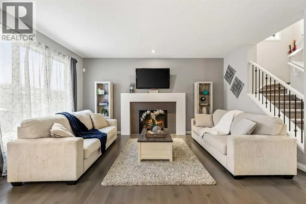 154 Masters Point SE