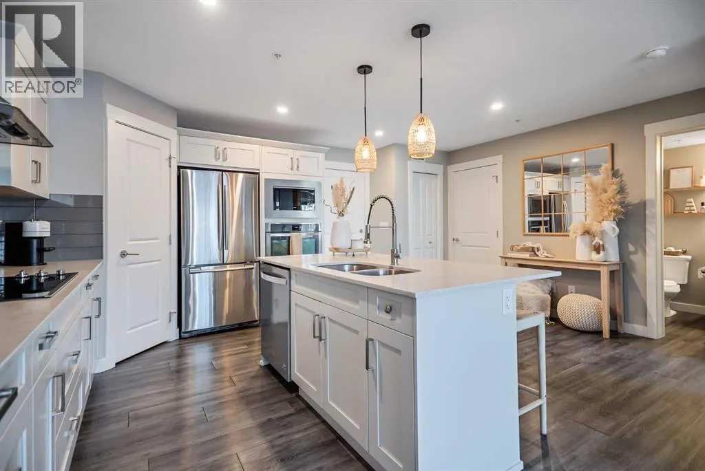 221, 110 Auburn Meadows View SE
