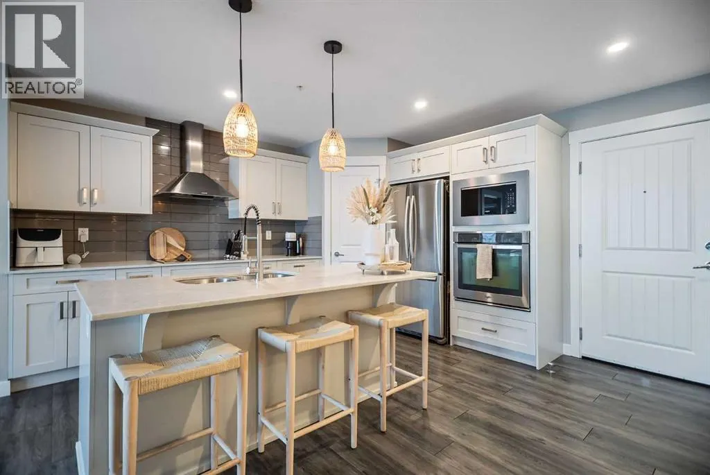 221, 110 Auburn Meadows View SE