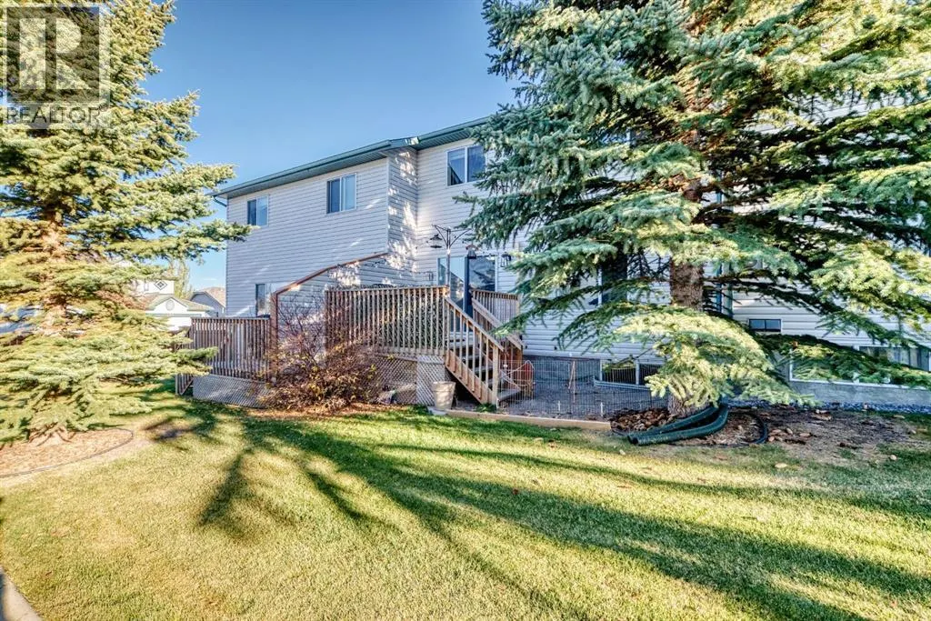 8, 122 Bow Ridge Crescent