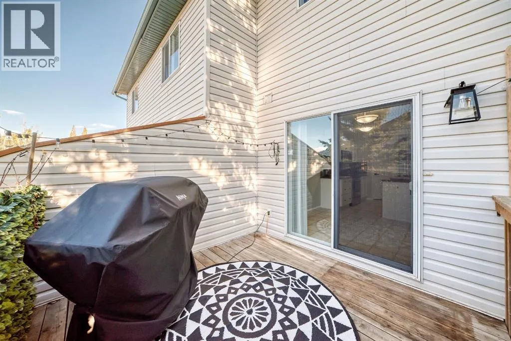 8, 122 Bow Ridge Crescent