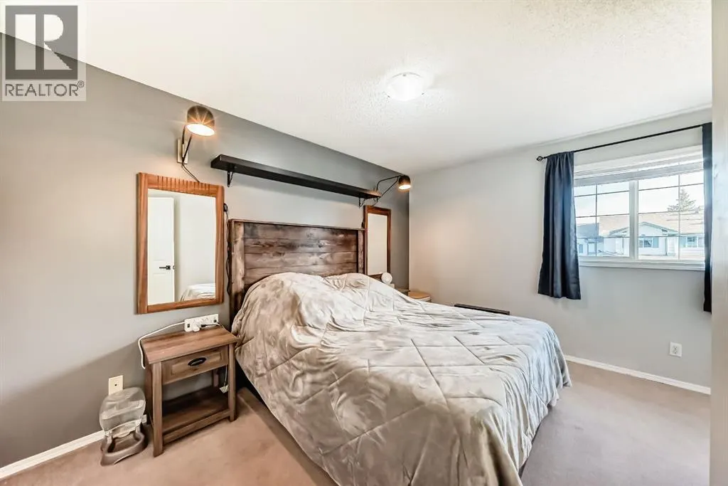 8, 122 Bow Ridge Crescent