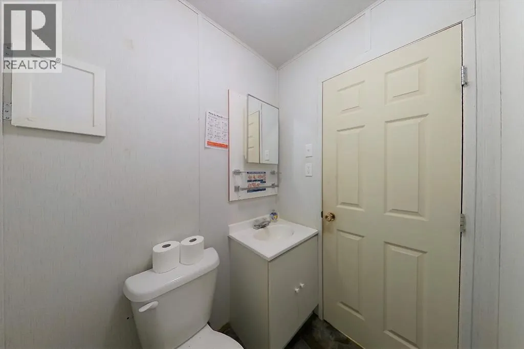 2290 PELICAN Road