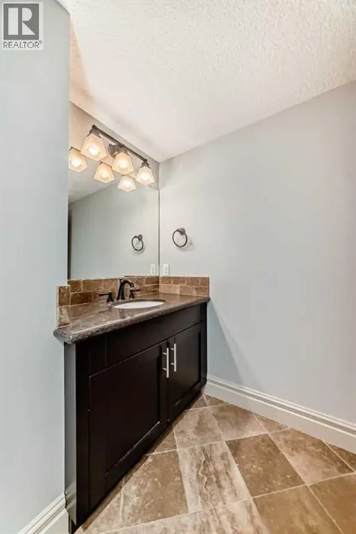 38 Aspen Meadows Park SW