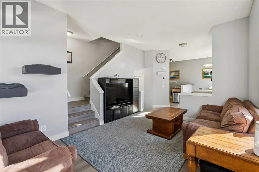 77 Mckenzie Towne Gate SE