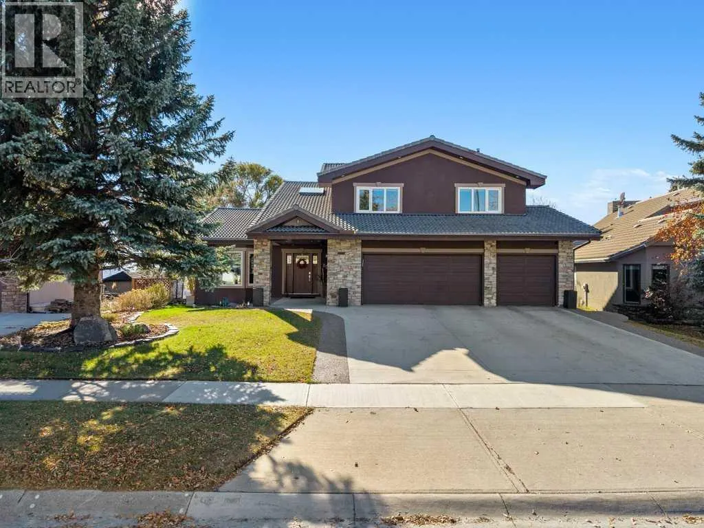 276 Edenwold Drive NW