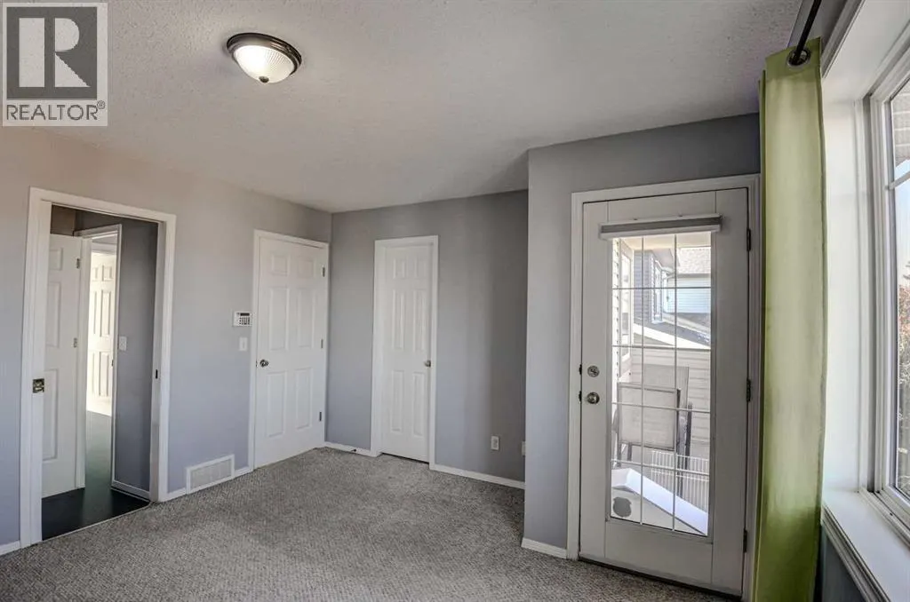 61 Everstone Avenue SW