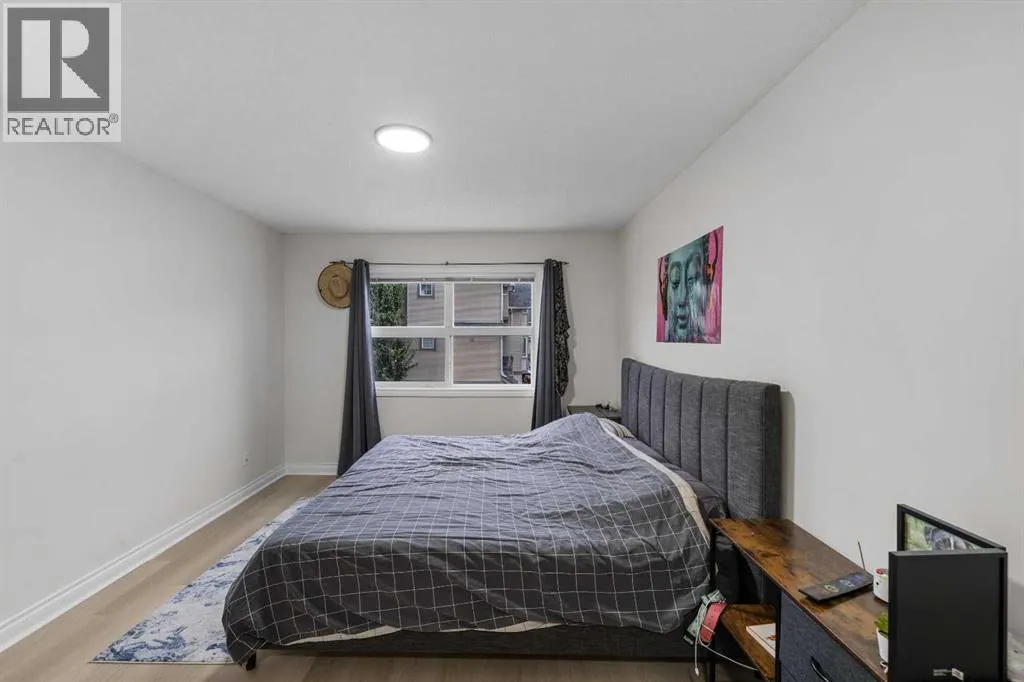 27 Cedarwood Lane SW