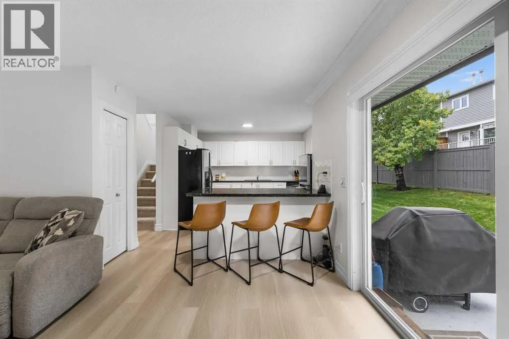 27 Cedarwood Lane SW