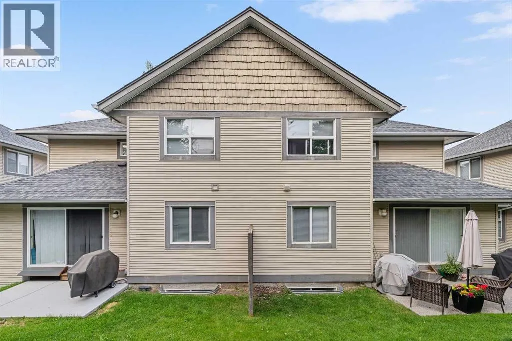 27 Cedarwood Lane SW