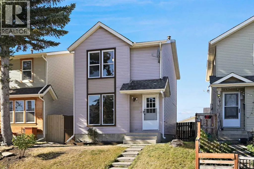 128 Castlegreen Close NE