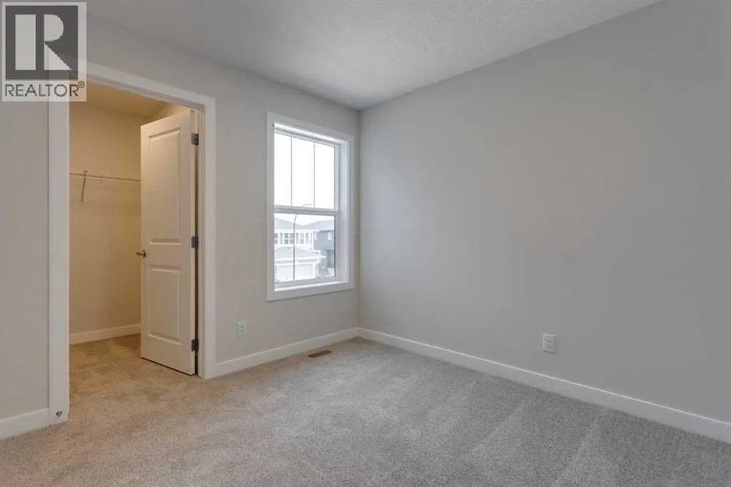304 Edith Place NW