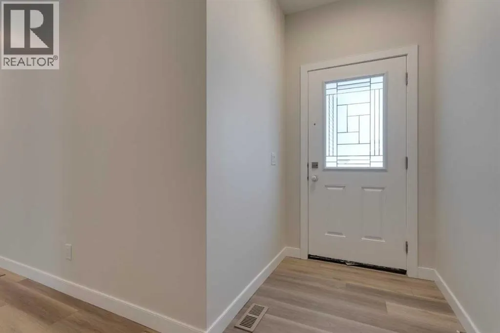 304 Edith Place NW