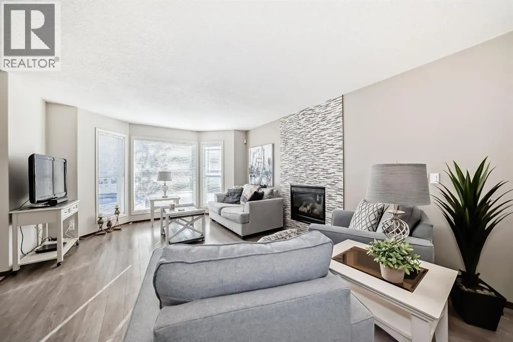 66 Cranberry Place SE