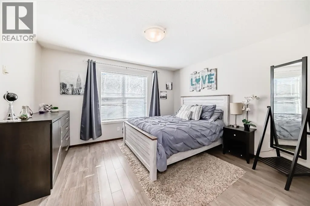 66 Cranberry Place SE