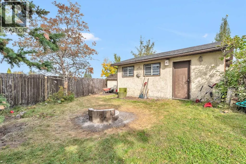 232 Abadan Place NE