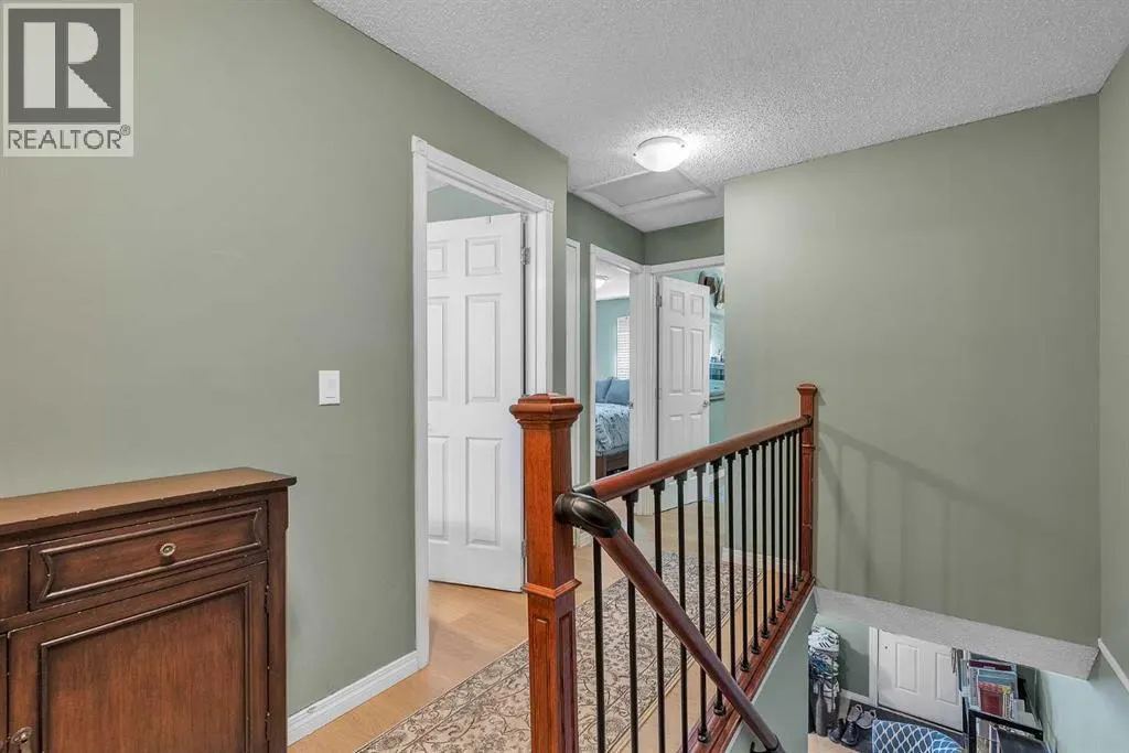 232 Abadan Place NE