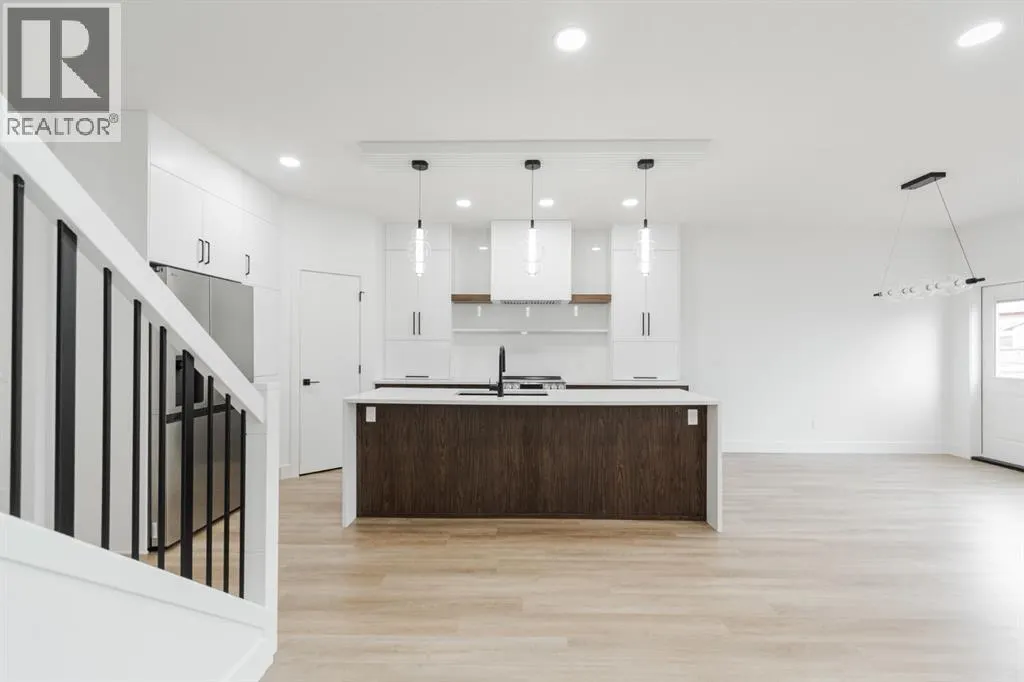 123 Athabasca Crescent