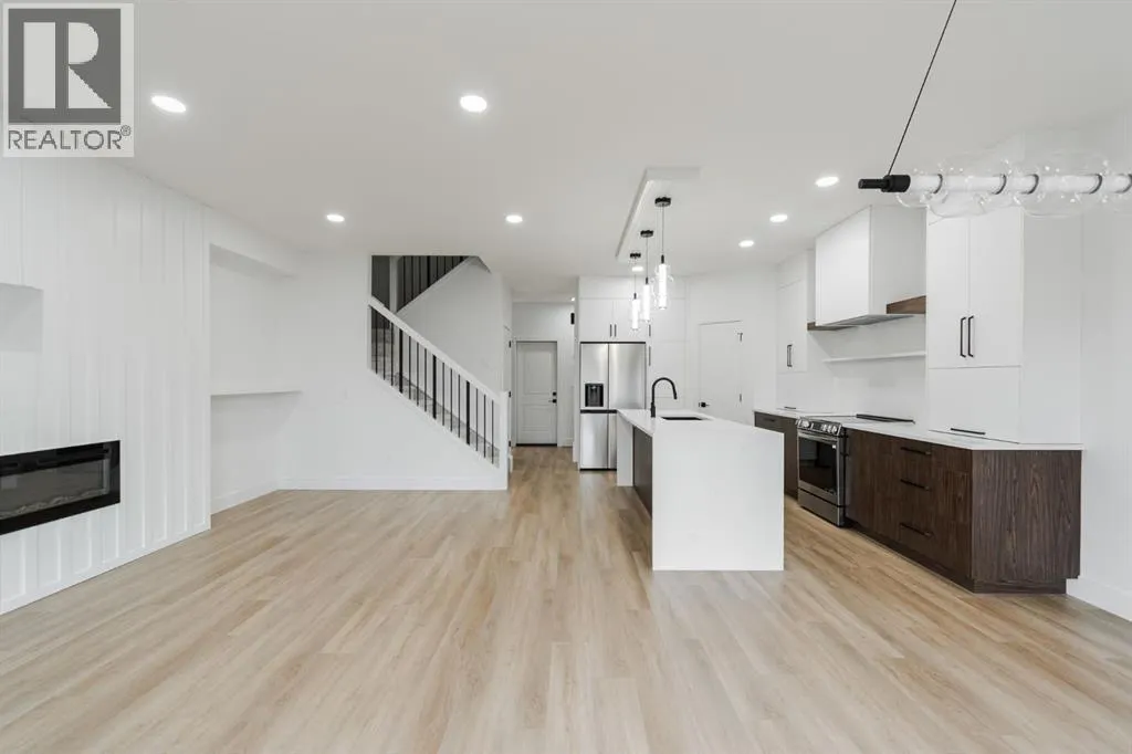 123 Athabasca Crescent