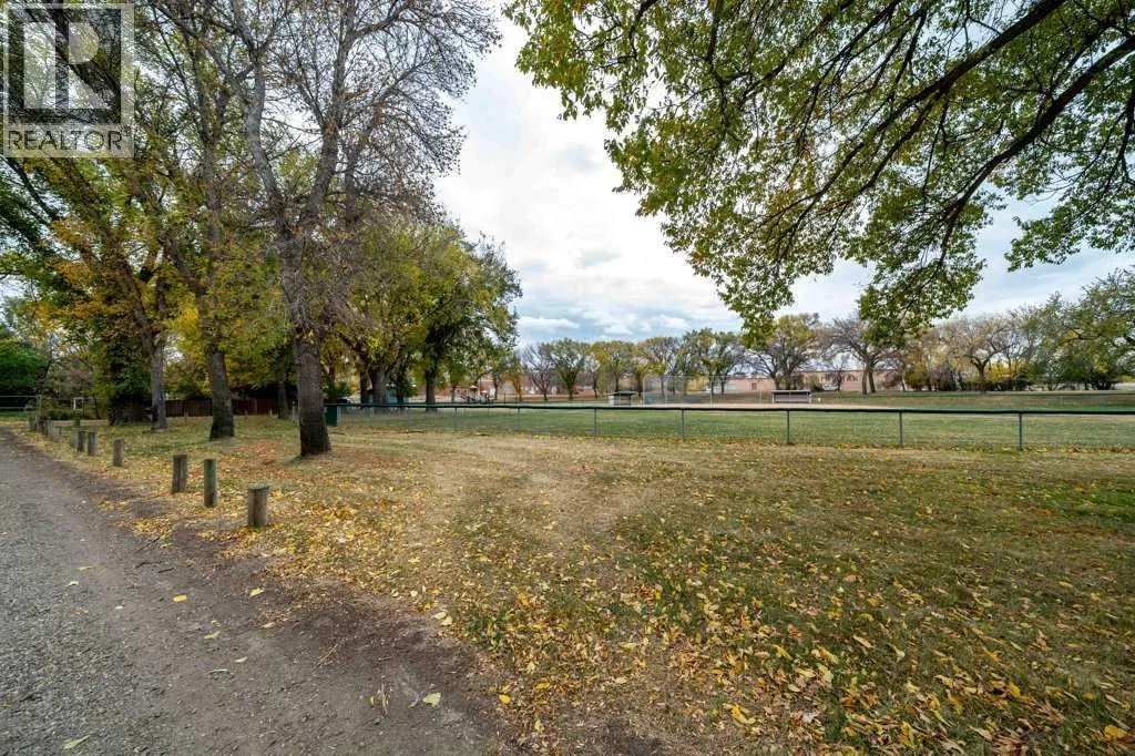 619 Industrial Avenue SE