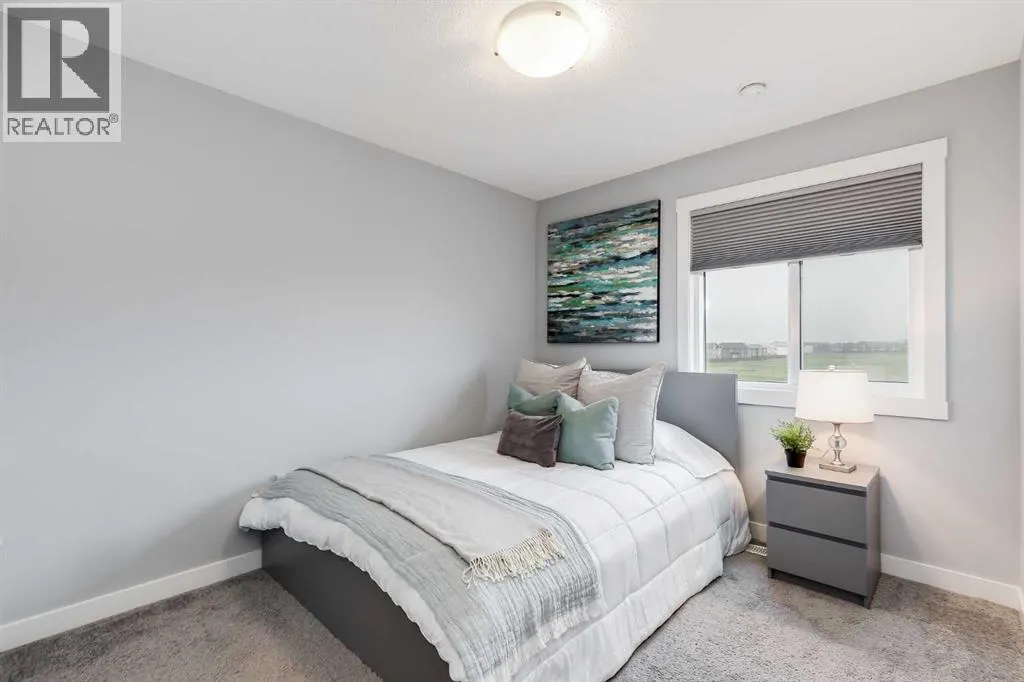 1037 Chinook Gate Heath SW