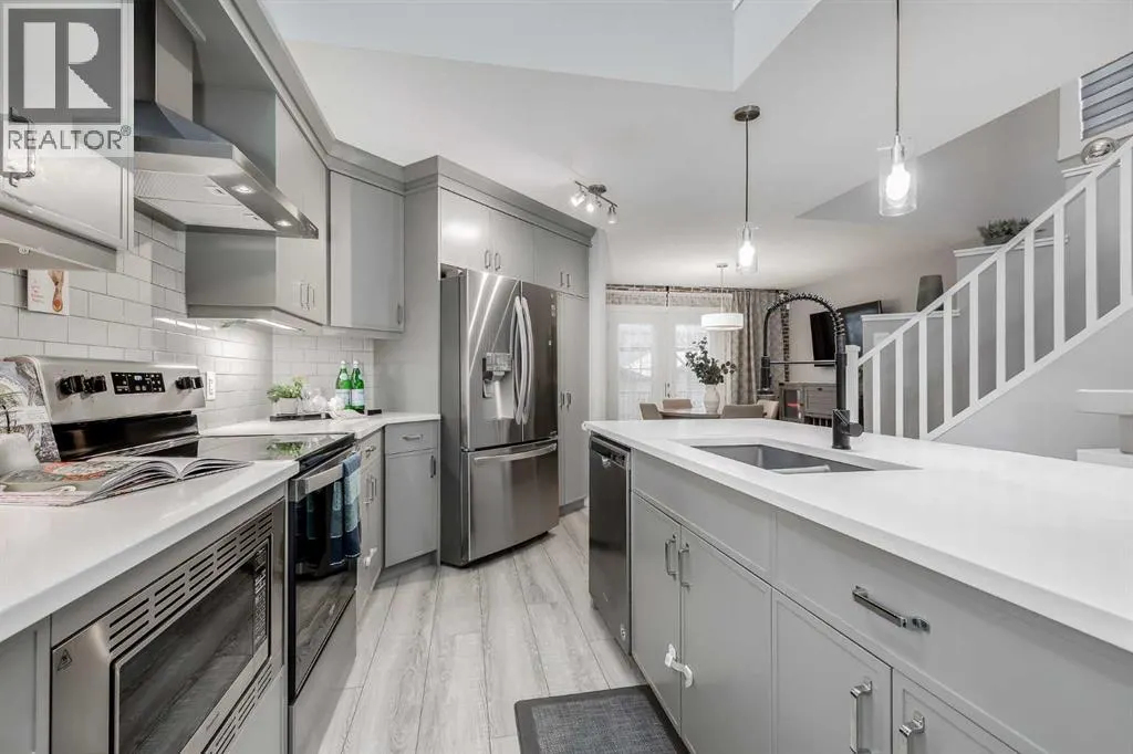1037 Chinook Gate Heath SW