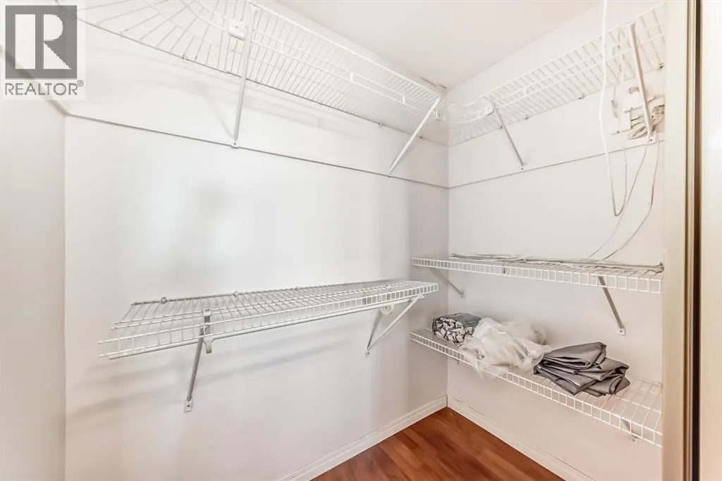 3307, 393 Patterson Hill SW