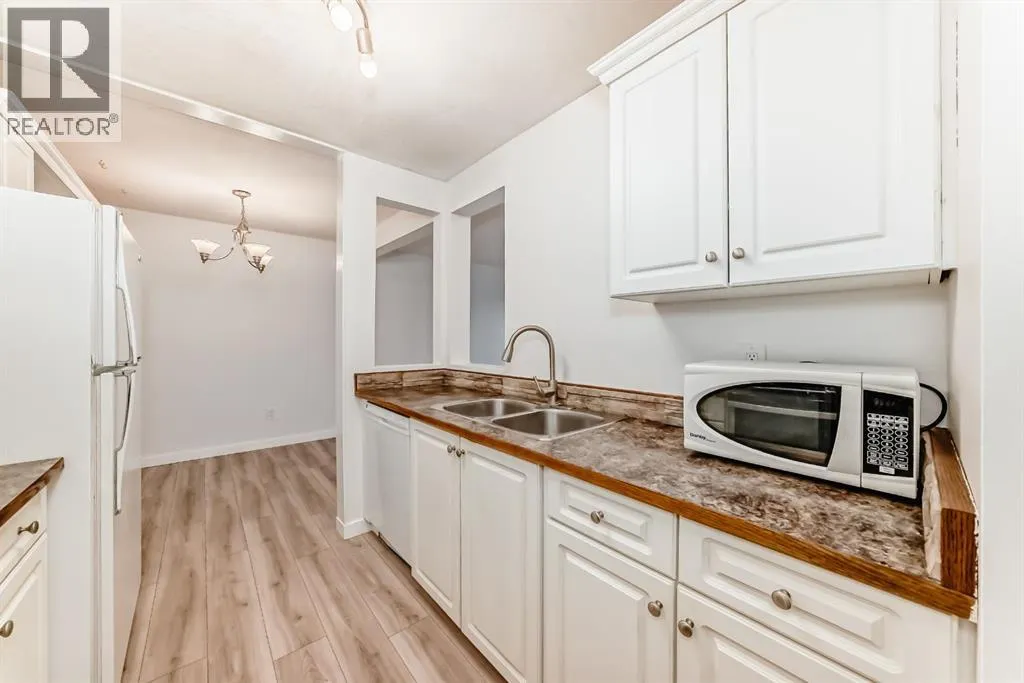 3307, 393 Patterson Hill SW