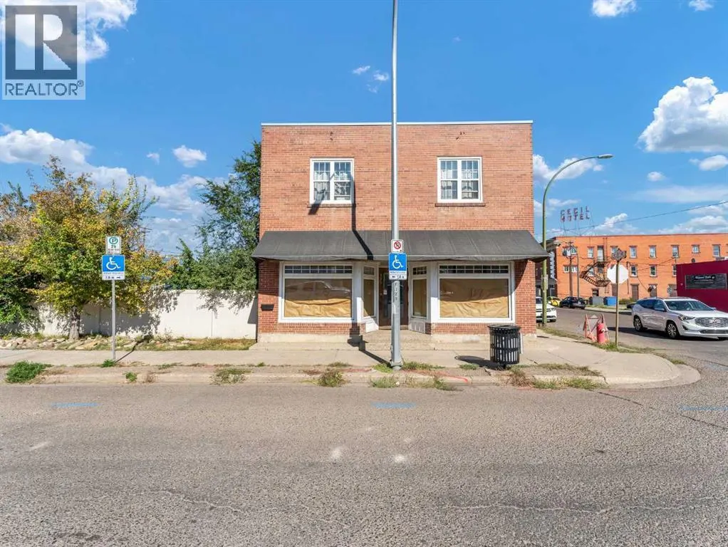 339 North Railway Street SE