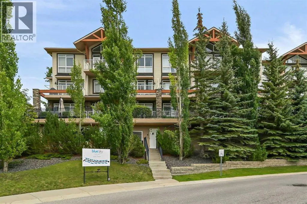 13, 108 Rockyledge View NW