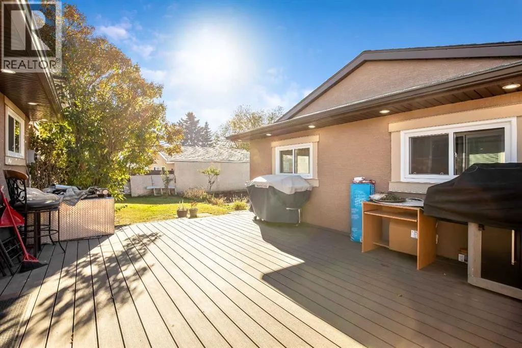 123 Pinemill Way NE