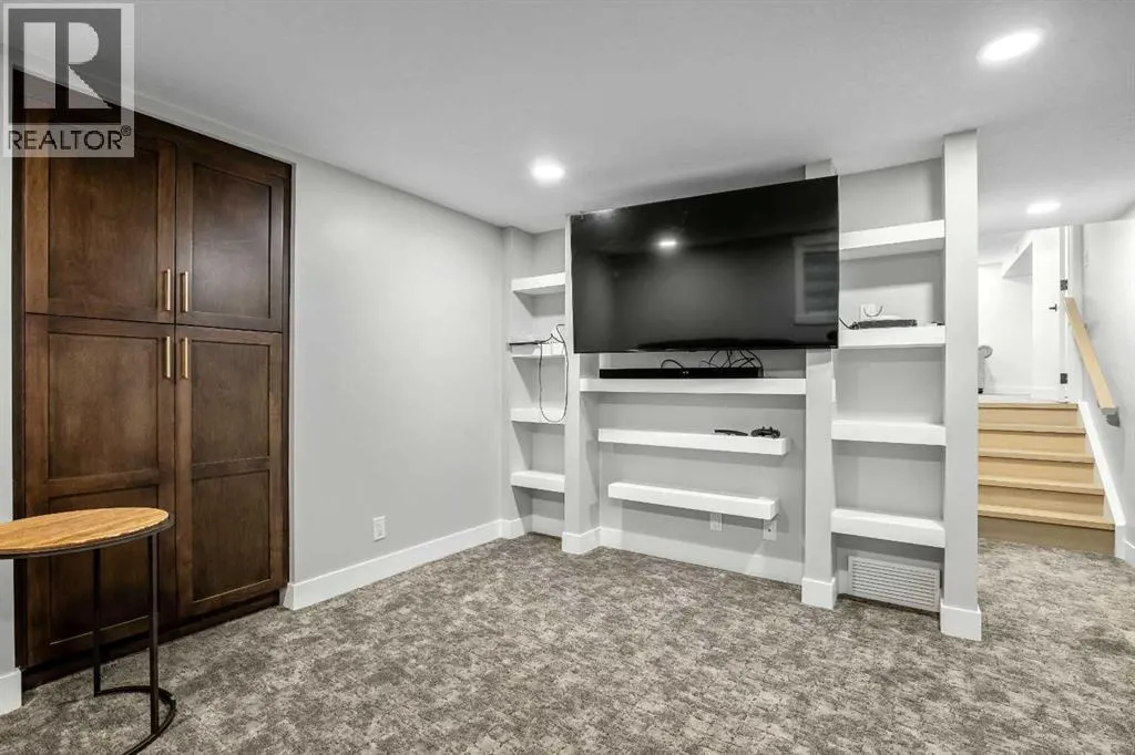 123 Pinemill Way NE