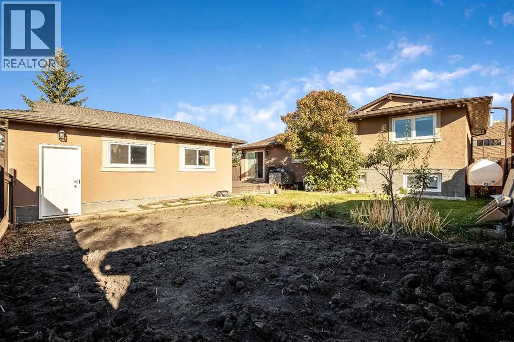 123 Pinemill Way NE
