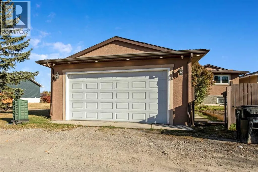 123 Pinemill Way NE
