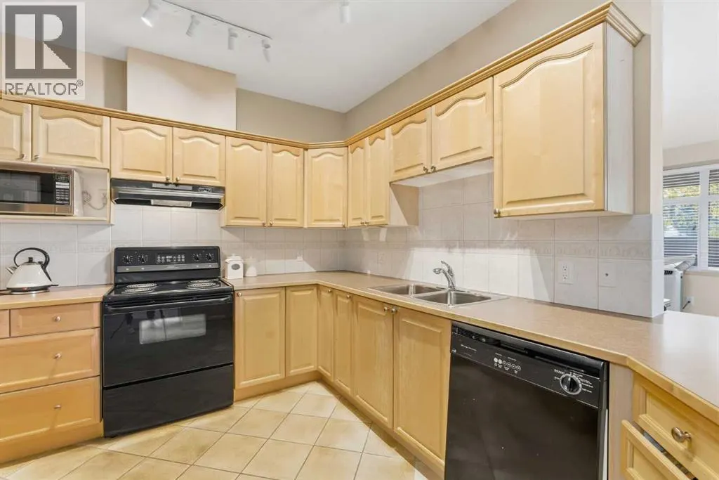 3107, Lake Fraser Court SE