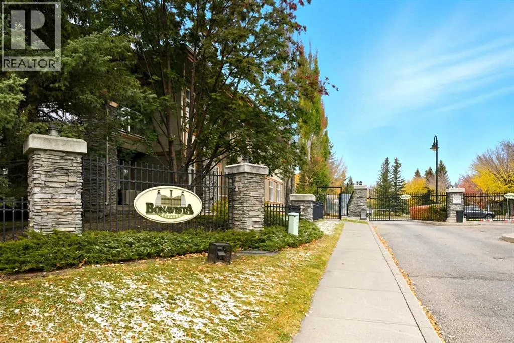 3107, Lake Fraser Court SE