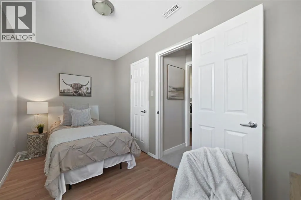 571 Killarney Glen Court SW