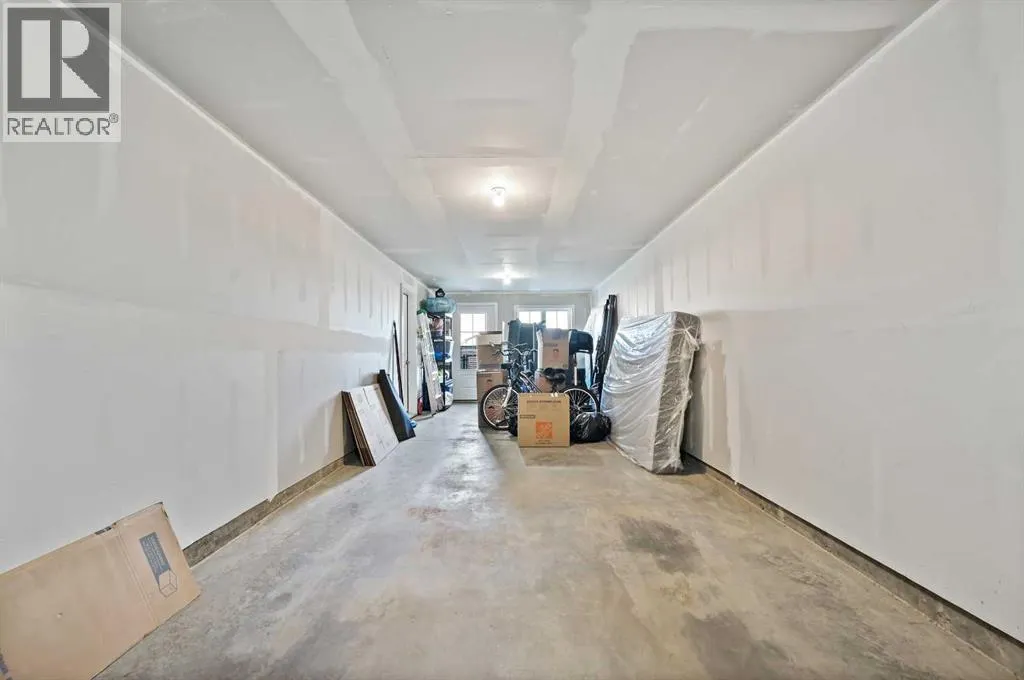 157 Les Jardins Park SE