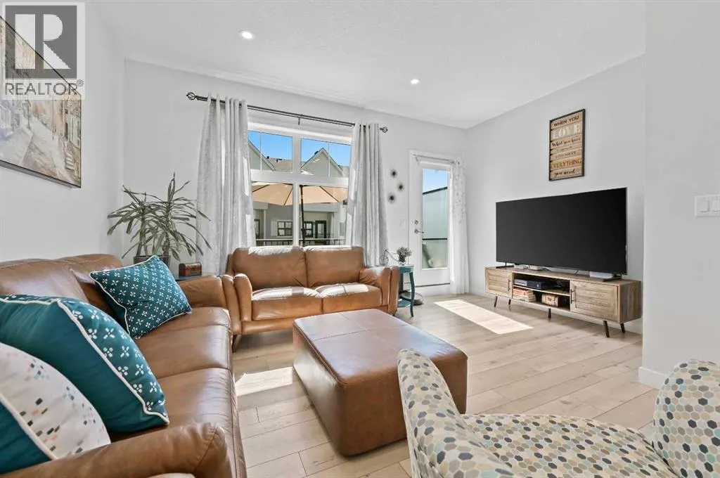 157 Les Jardins Park SE