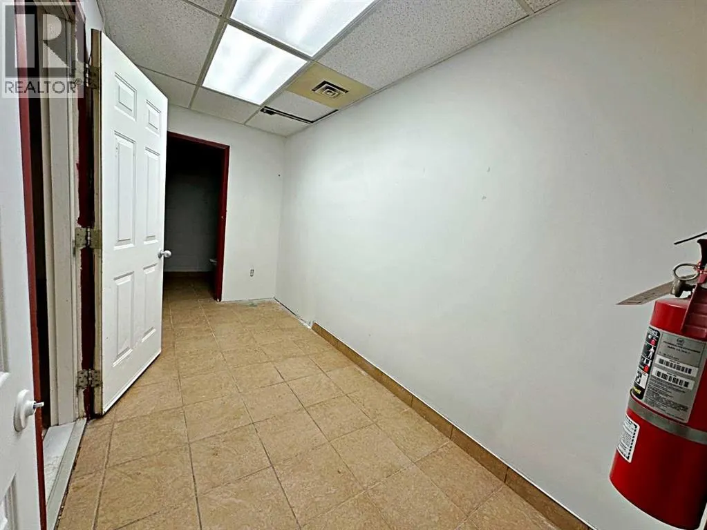 450, 208 Beacon Hill Drive
