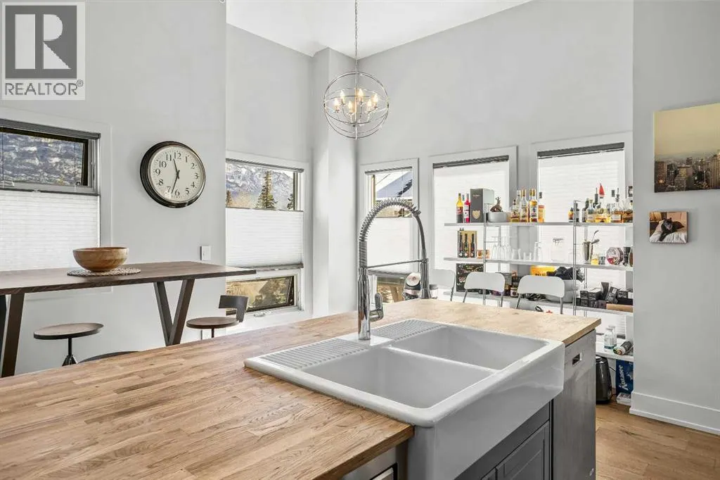 501H, 3000 Stewart Creek Drive