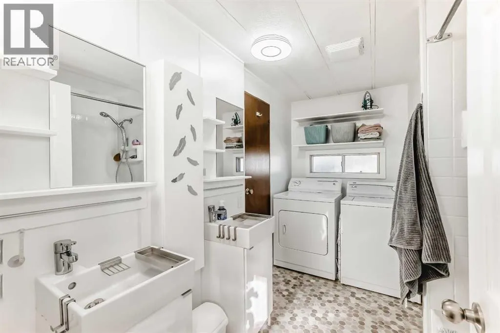 11, 649 Main Street N