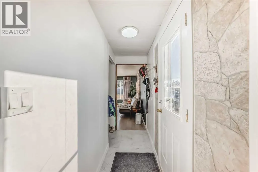 11, 649 Main Street N