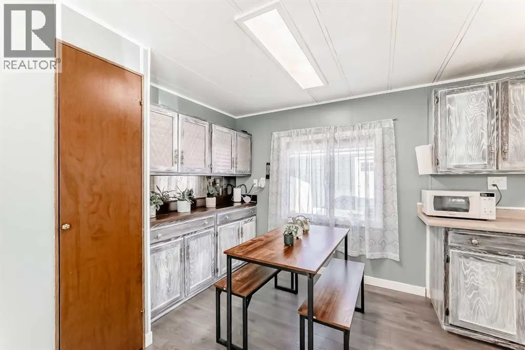 11, 649 Main Street N