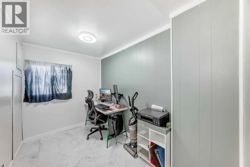 11, 649 Main Street N