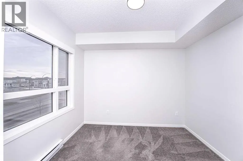 215, 40 Carrington Plaza NW