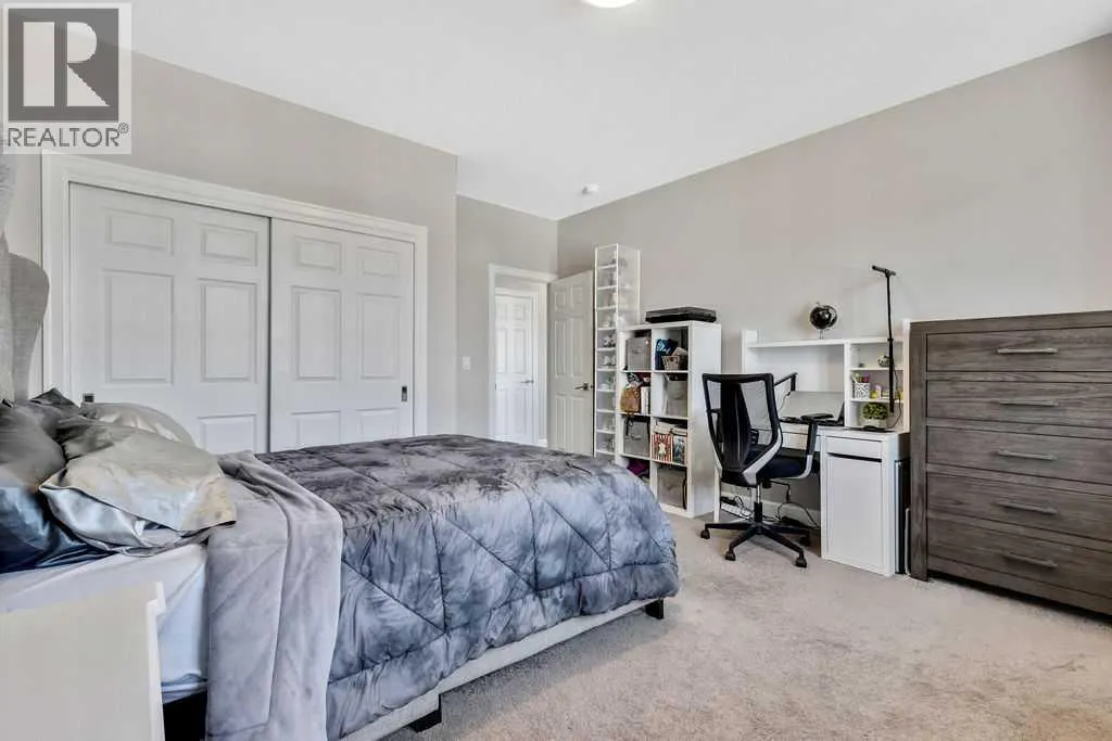 165 Carrington Close NW